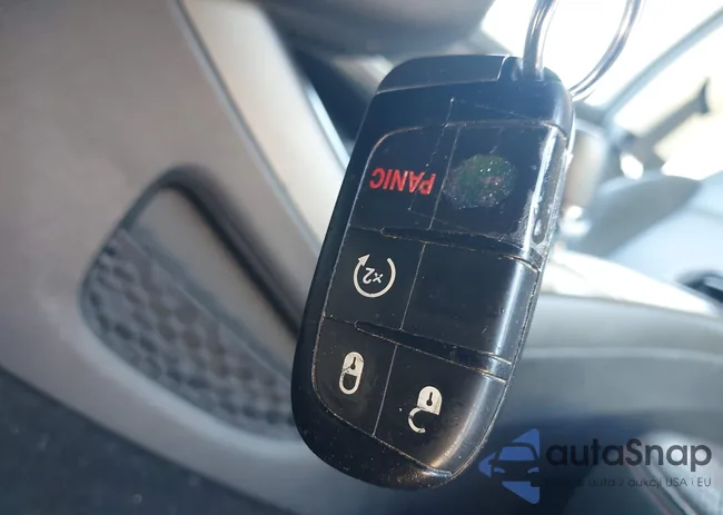 3C4PDCEG4JT442990: 44389727