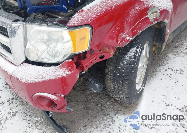 1FMCU9D72BKC05271: 44389832