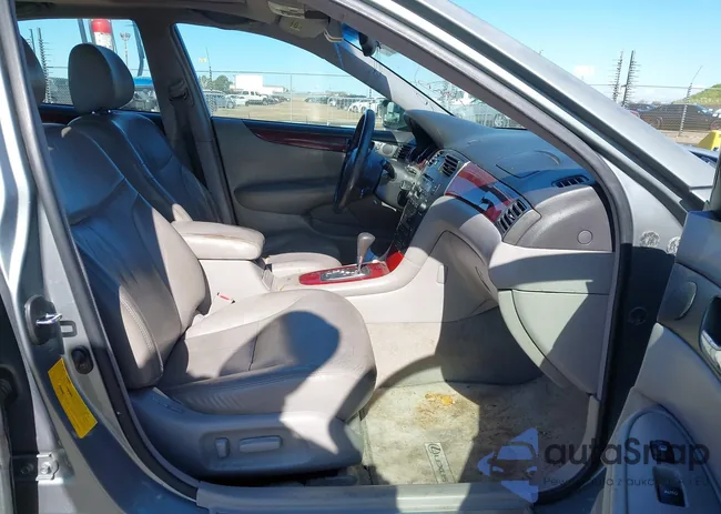 JTHBF30G820067257: 44390882