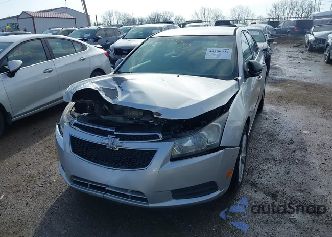 1G1PE5SB0D7143208: 44390932