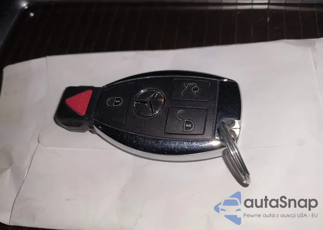 WDCGG8JB2FG347624: 44390996