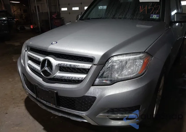 WDCGG8JB2FG347624: 44390996