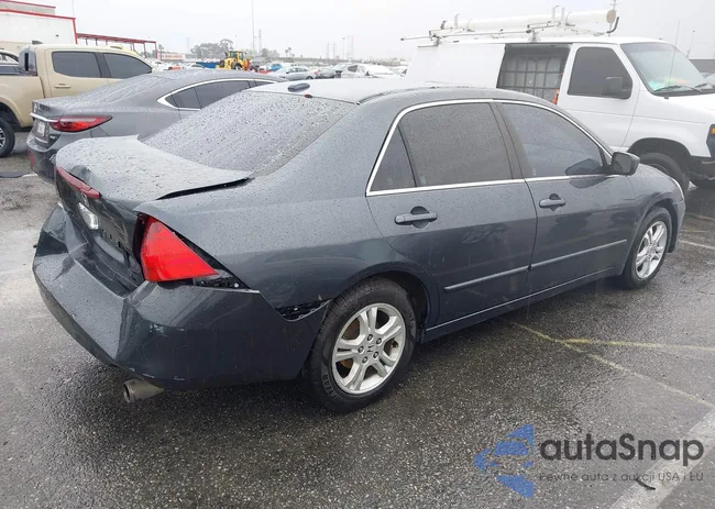 1HGCM56817A208079: 44391040