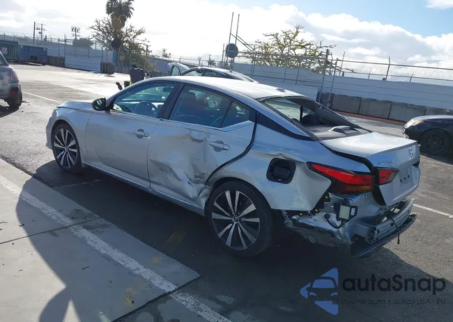 1N4BL4CV4LC228770: 44391080