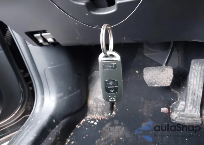 JM3KFBBM7K0608885: 44391164