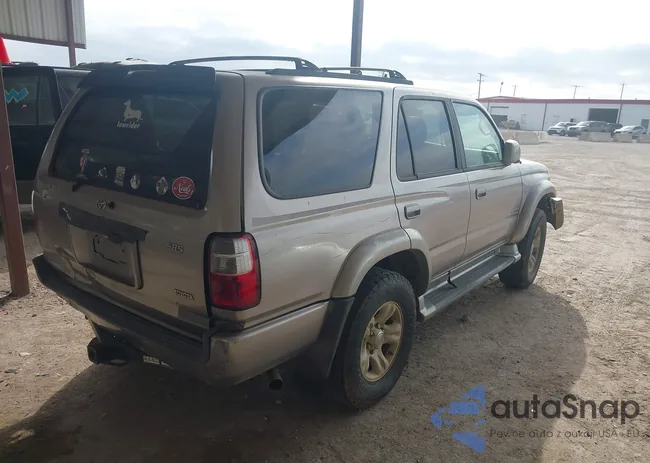 JT3GN86R820241526: 44391171