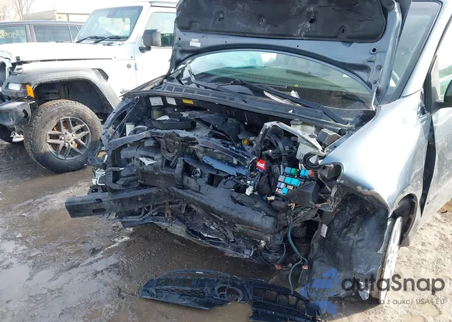 5TDJK4CC9AS033797: 44391252