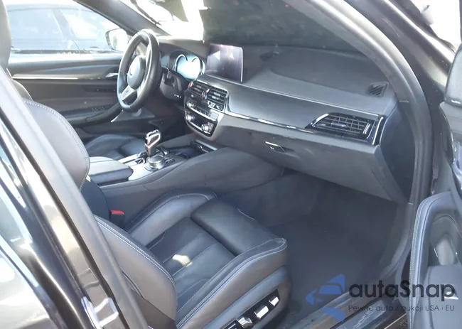 WBSJF0C58KB447976: 44391342