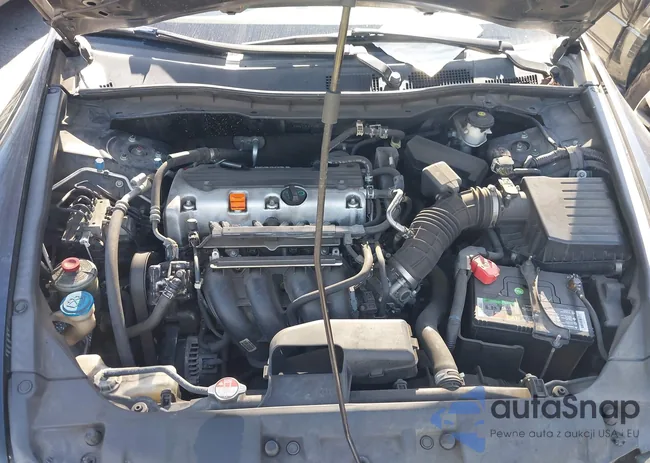 1HGCP2F35AA112103: 44391358