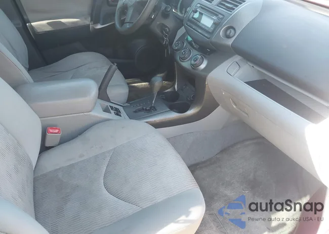 2T3BF4DV3CW210225: 44391375