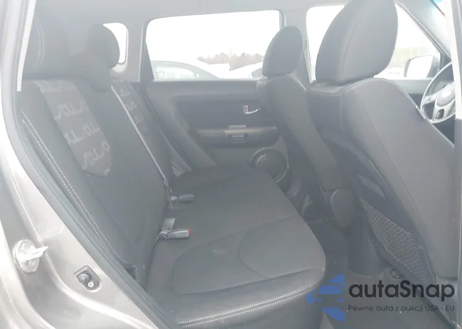 KNDJT2A6XC7413968: 44391408