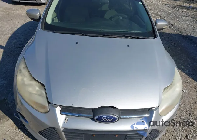 1FADP3F21EL190247: 44390447