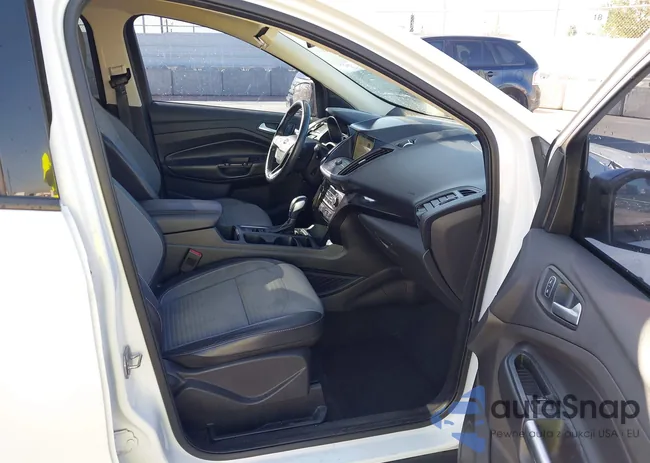 1FMCU0GD1KUA71922: 44390451