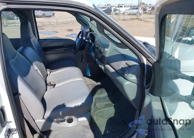 1FTNX20556EC25258: 44390484