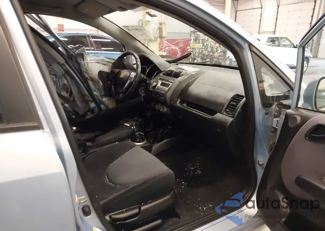 JHMGD37668S035946: 44390544