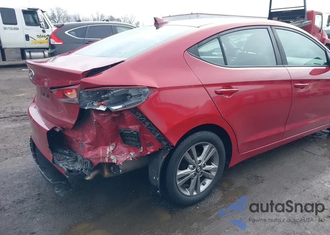 KMHD84LF0HU405759: 44390580