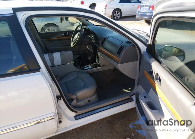 1LNHM97V62Y684940: 44390677