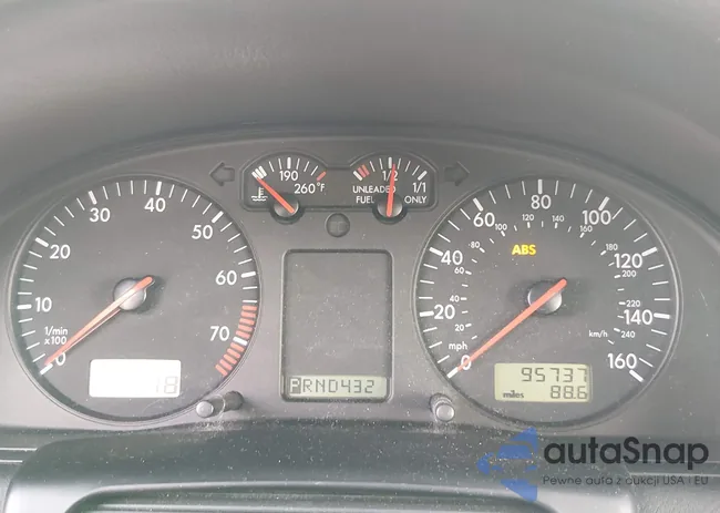 WVWPD63B6XE466211: 44390774