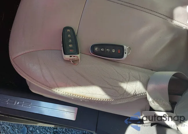 2FMDK3KC1CBA33995: 44391885