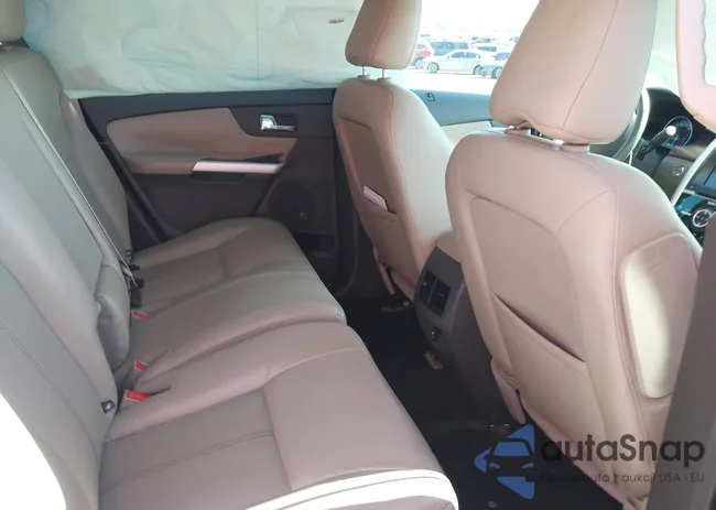 2FMDK3KC1CBA33995: 44391885