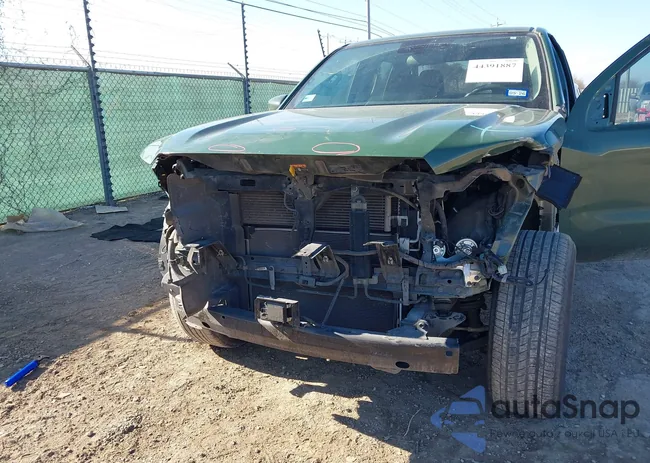 1N6ED1EJ1NN681925: 44391887