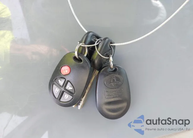 5TDKK3DC9DS323779: 44391917