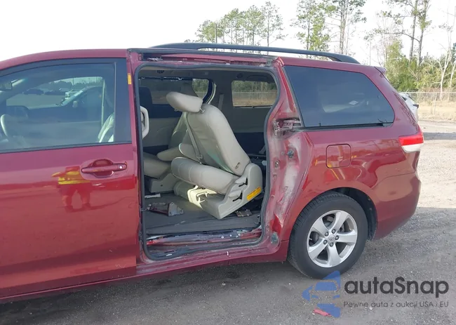 5TDKK3DC9DS323779: 44391917