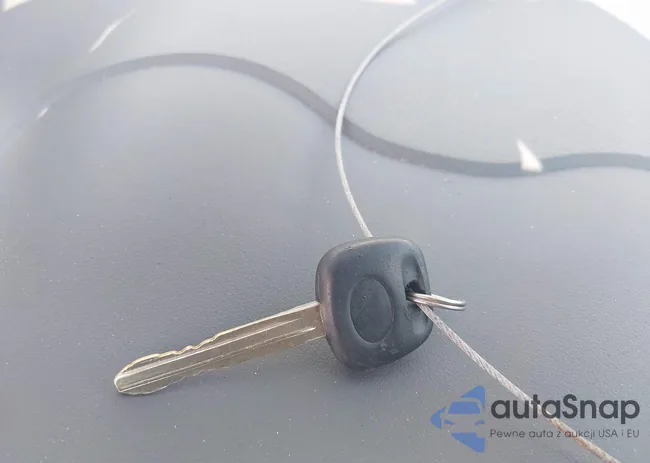 2T1BU4EE0AC517072: 44391967