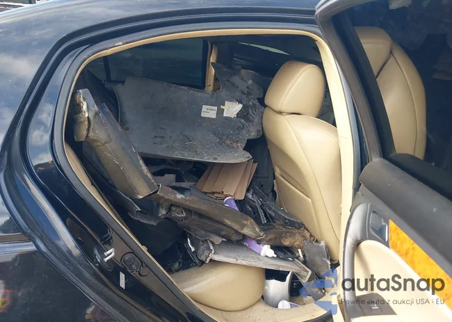 19UUA66224A071096: 44391996