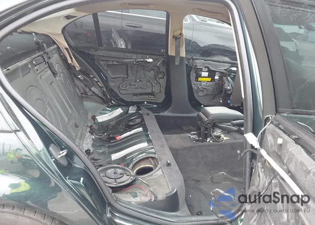 WBAEV53405KM42675: 44392050