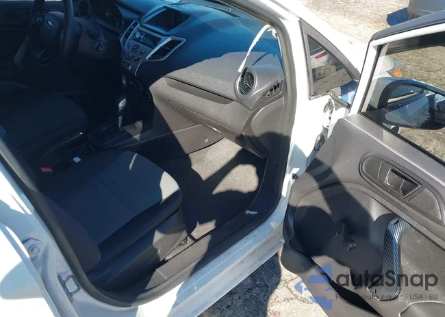 3FADP4TJ9GM170735: 44392071