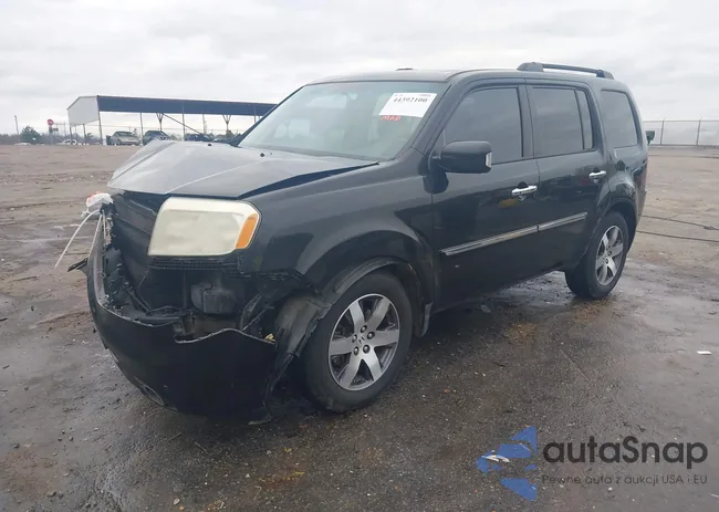 5FNYF3H97CB018104: 44392100