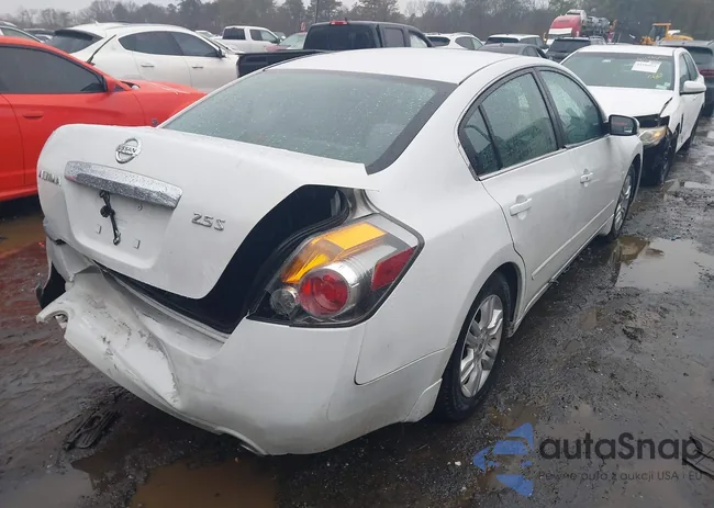 1N4AL2AP5BN473438: 44392137