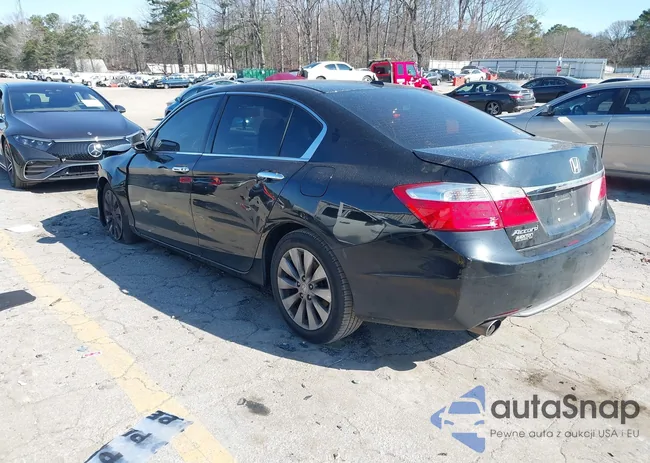 1HGCR3F89DA019777: 44392238