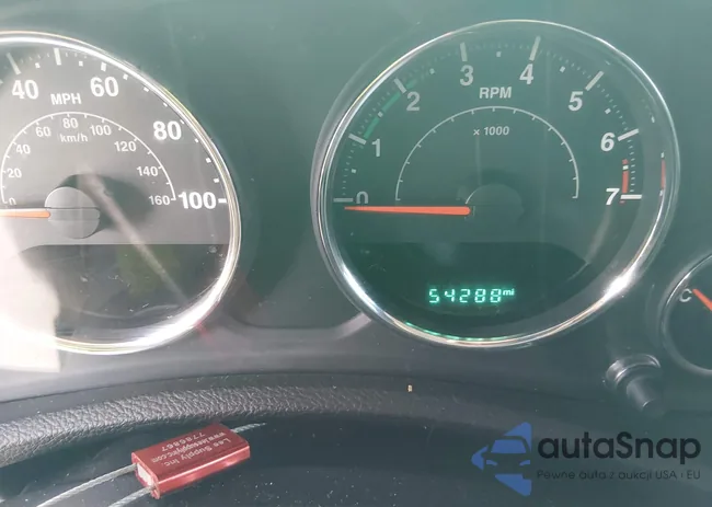 1C4BJWDGXJL865848: 44392295