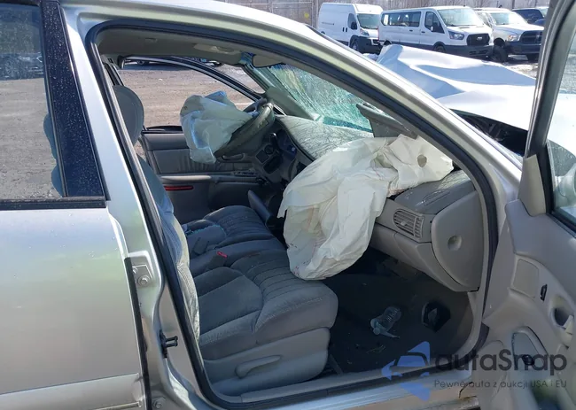 2G4WS52JX21221809: 44392313