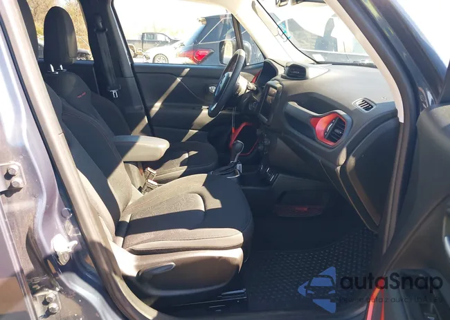 ZACNJDC1XPPP72277: 44392349