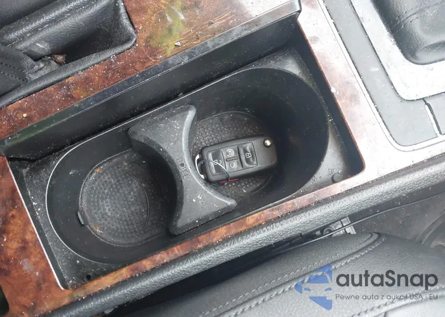 1VWCM7A31CC025928: 44392382