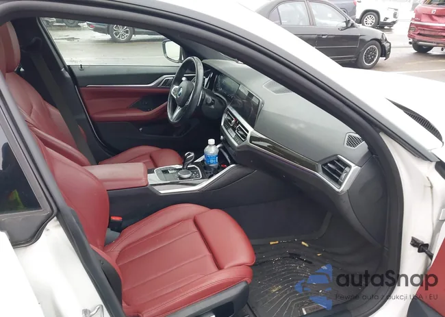 WBA63AV0XNFM23864: 44392423