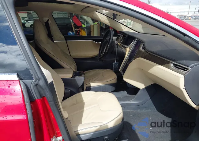 5YJSA1CPXDFP09014: 44392436