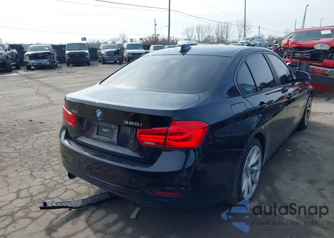 WBA8A3C57GK690219: 44392437