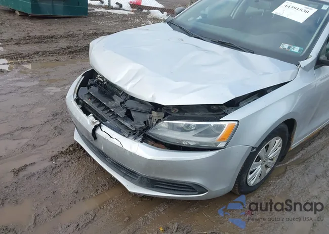 3VW2K7AJ1CM415703: 44391530