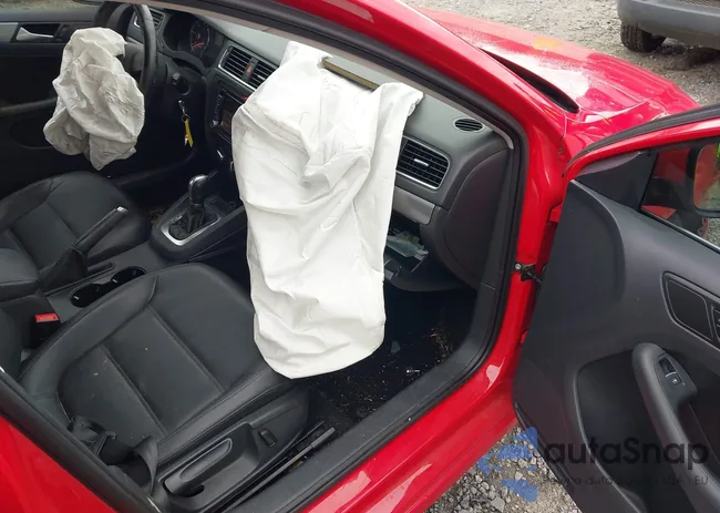 3VWLL7AJ2EM380819: 44391550