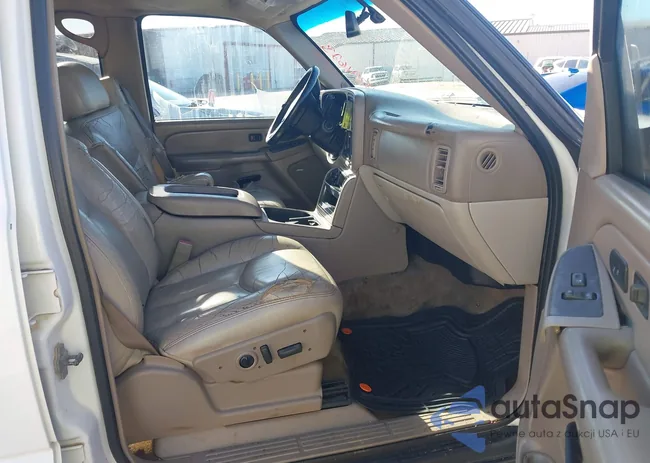 1GNEK13T76R158150: 44391623