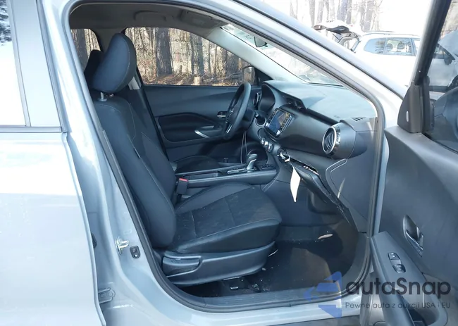 3N1CP5CVXRL572015: 44391728