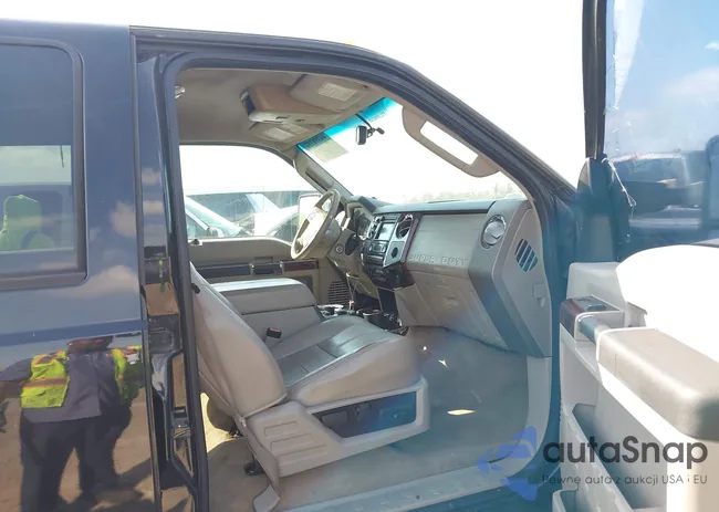 1FTSW21R38ED82409: 44391759