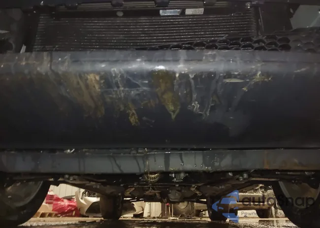 3C4NJDBB9JT355374: 44391815