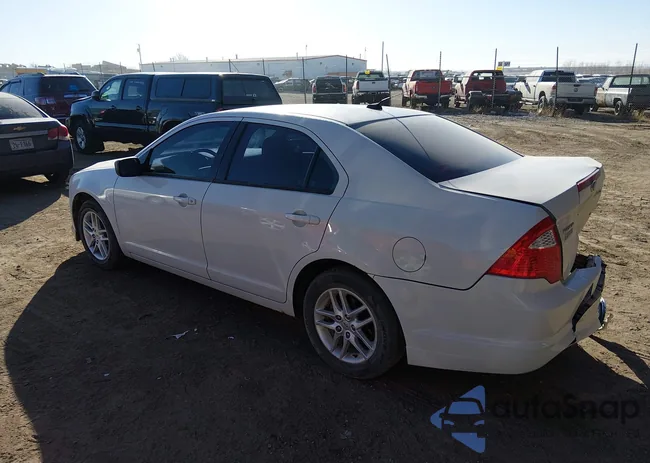 3FAHP0GAXAR411443: 44392892