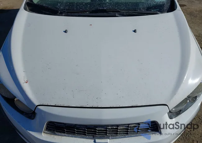 1G1JC6SH5F4188736: 44392895