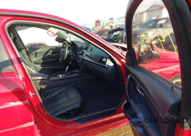 WBA3C1C57FK121362: 44392928